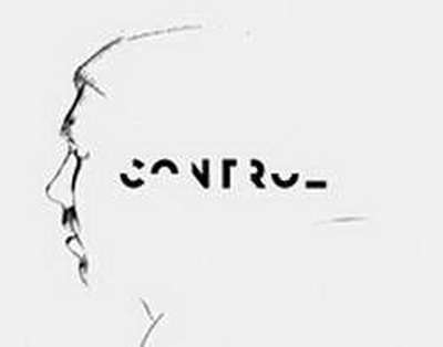 NDU-nun rektoru Elbrus İsayev media nümayəndələri üçün brifinq keçirib